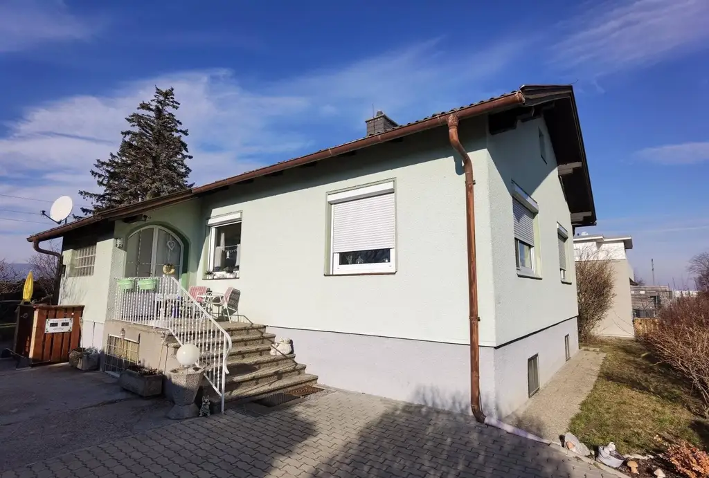 Anlageobjekt mit solider Jahresrendite – vermietetes Einfamilienhaus in ruhiger Lage!