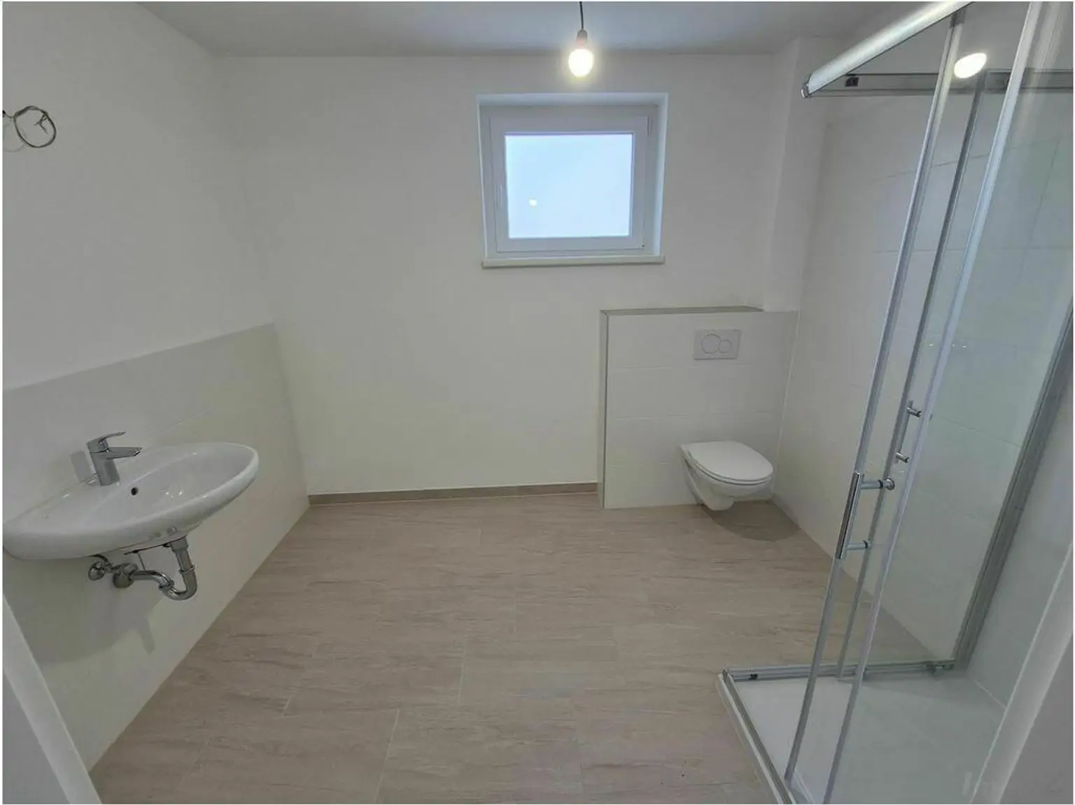 **Erstbezug**Raum für Alltag und Augenblicke** Ein Zuhause zum Ankommen und Bleiben **
