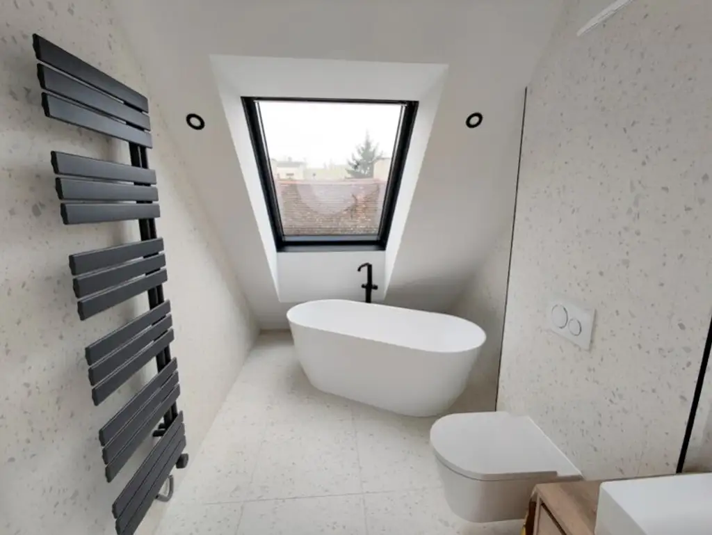 Krongasse! Erstbezug Penthouse mit 3 Terrassen und privatem Liftzugang auf frisch saniertem Altbau! Top17