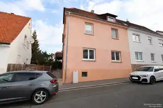 Straßenansicht