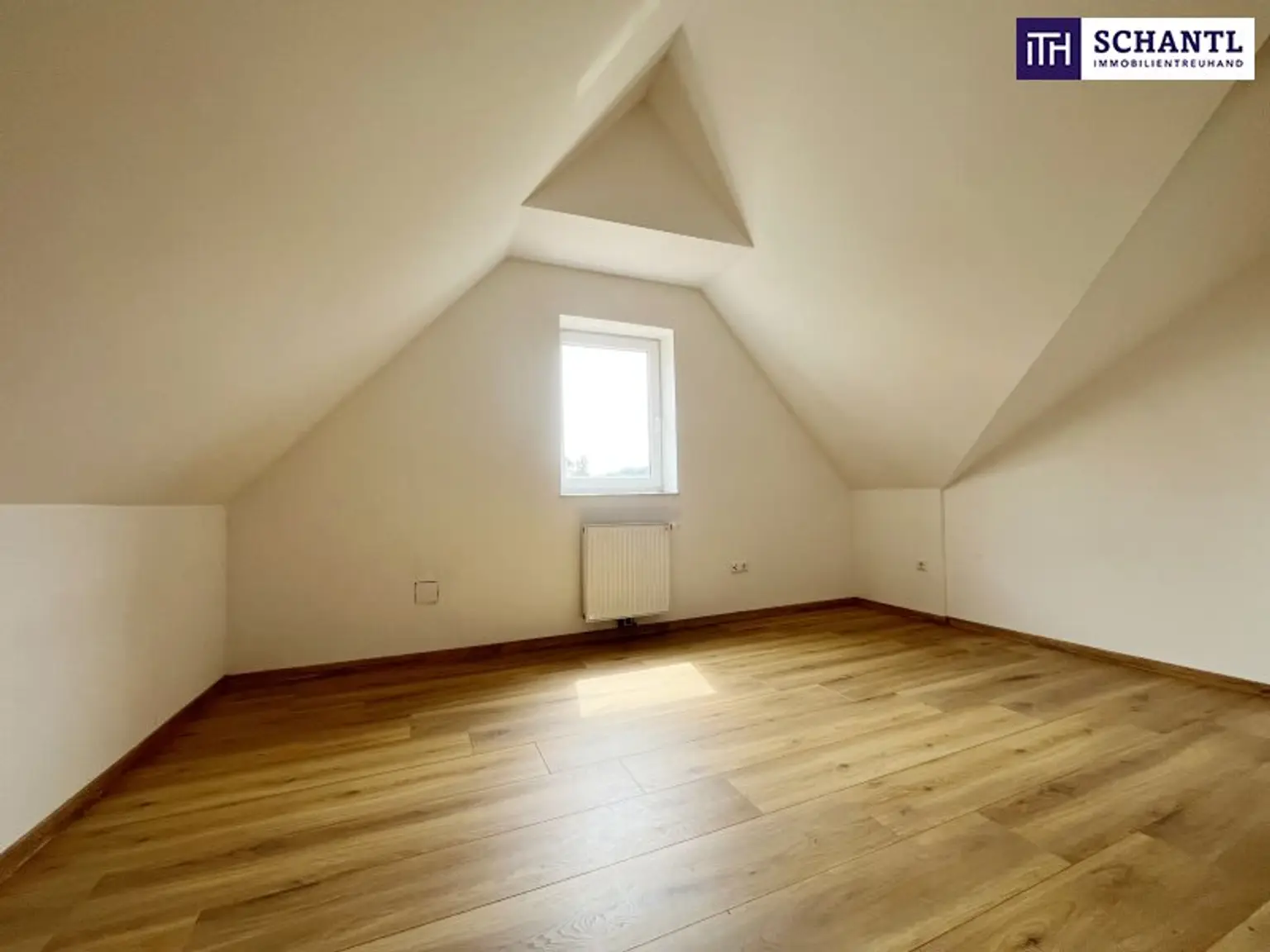 Maisonette-Highlight in Wildon mit viel Charme – toller abtrennbarer Garten und Carportstellplatz! Ab sofort verfügbar!