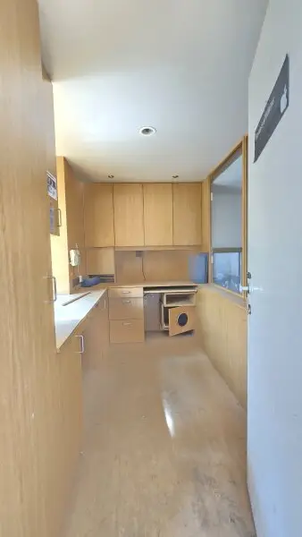 Schöne Geschäftslokal, Gewerbeimmobilien, Souterrain