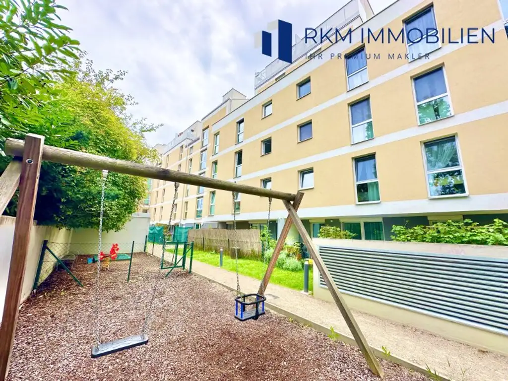 Neuwertige Dachgeschoßwohnung mit Balkon in 1130 Wien – Ihr neues Zuhause!