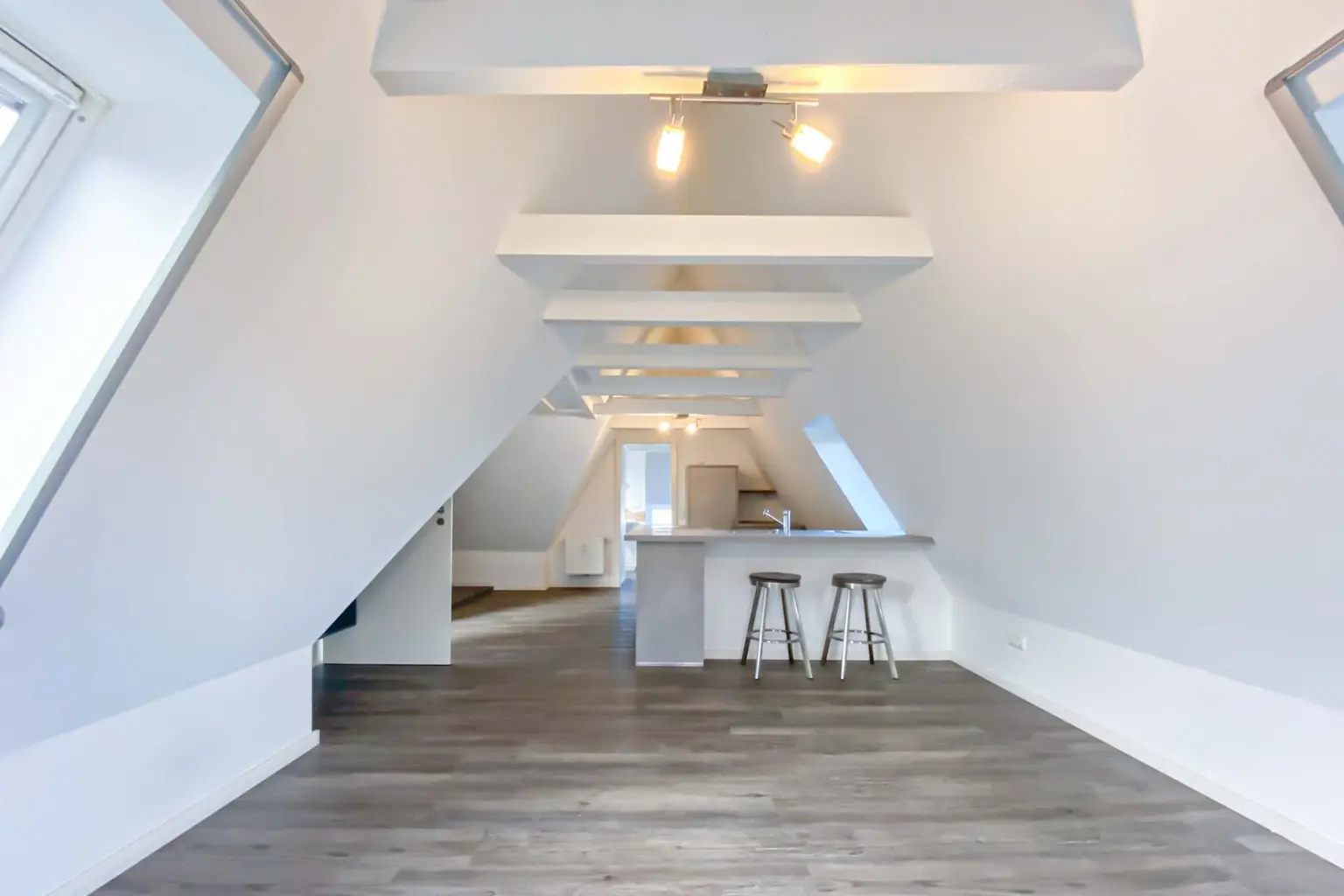 Wohn- und Kochbereich DG