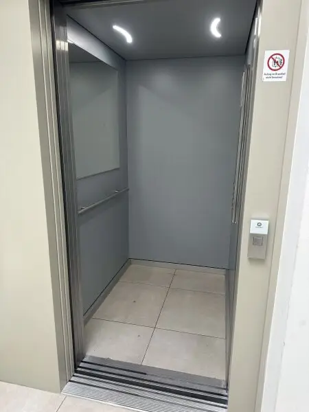 Coole 2-Zimmer-Wohnung mit 2 Mega Terrassen, Top Infrastruktur. Im Zentrum von Eisenstadt.