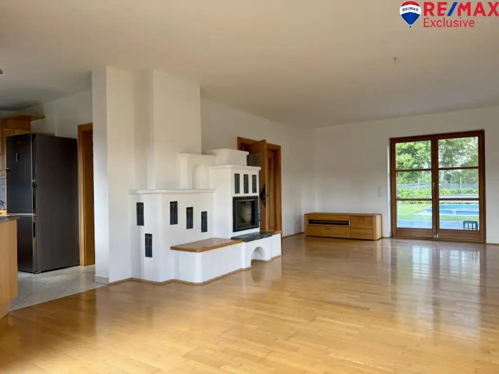Seezauber – Einfamilienhaus auf ca. 120 m² Wfl. am Schloßsee in 2ter Reihe zu kaufen!