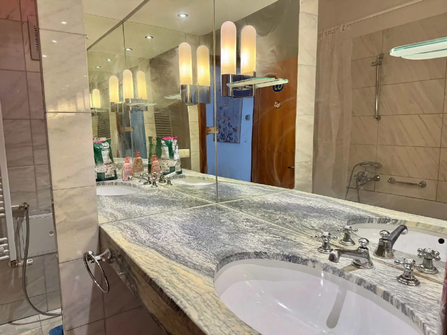 B2026-04-21 at 12.43