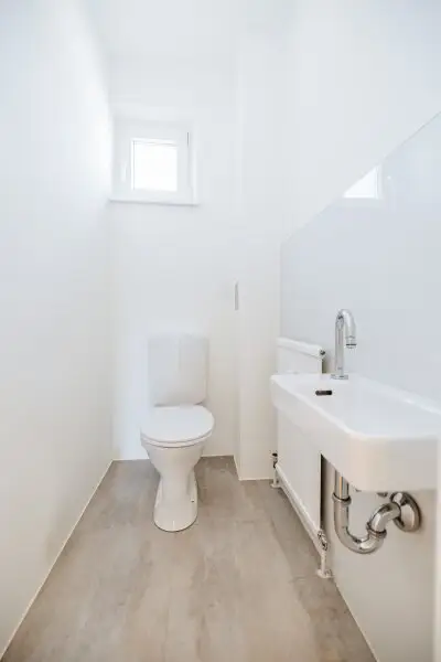 PROVISIONSFREI I LIFT I 3 ZIMMER I BAD MIT WANNE I SONNIG & HELL I LOGGIA I INNENHOFLAGE I PROJEKT WOHNEN I