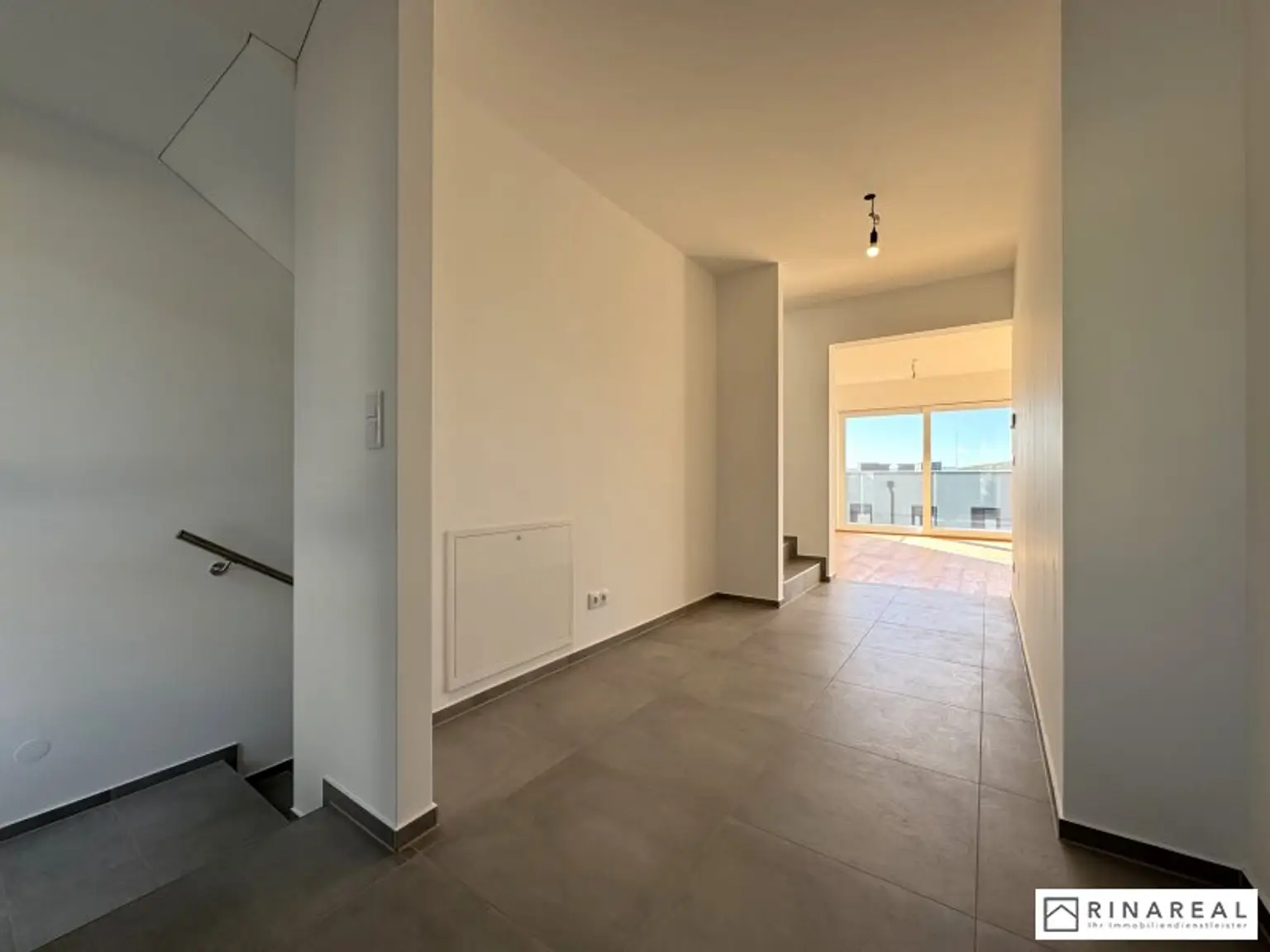 TRAUMHAFTER AUSBLICK | Moderne Doppelhaushälfte - ERSTBEZUG | 5 Zimmer | schlüsselfertige Ausführung | Großhöflein - Fasangasse (Haus 4/1)