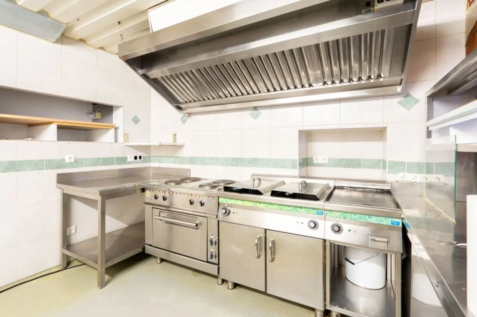 Neuhofen an der Krems, Haus mit Kleinwohnungen und Zimmer zu kaufen! PROVISIONSFREI