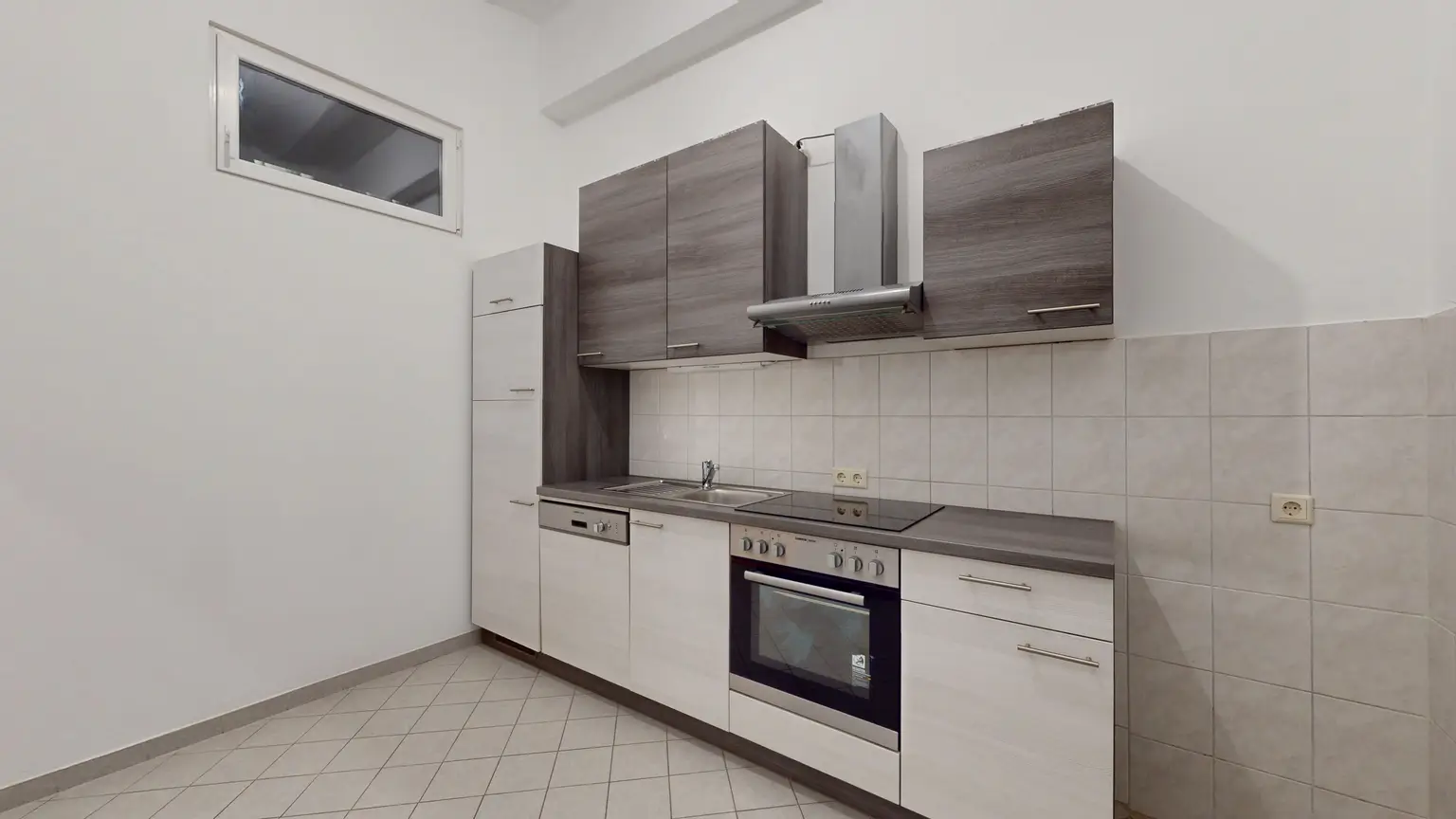 Wallgasse: Singlewohnung - Hervorragende Infrastruktur/Verkehrsanbindung