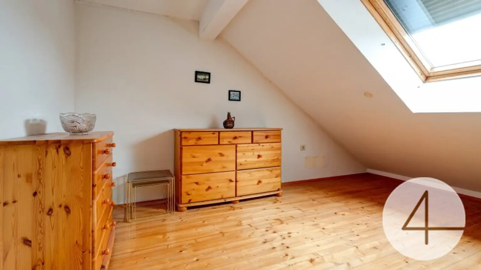 Attraktives, erstklassig gepflegtes Haus in Deutsch-Wagram