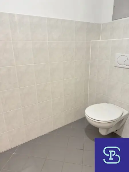 Renovierte 53m² Wohnung mit Einbauküche im renovierten Altbau - 1170 Wien