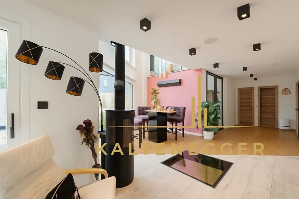 Luxuriöses Einfamilienhaus mit Pool in Kottingbrunn - hochwertig und modern
