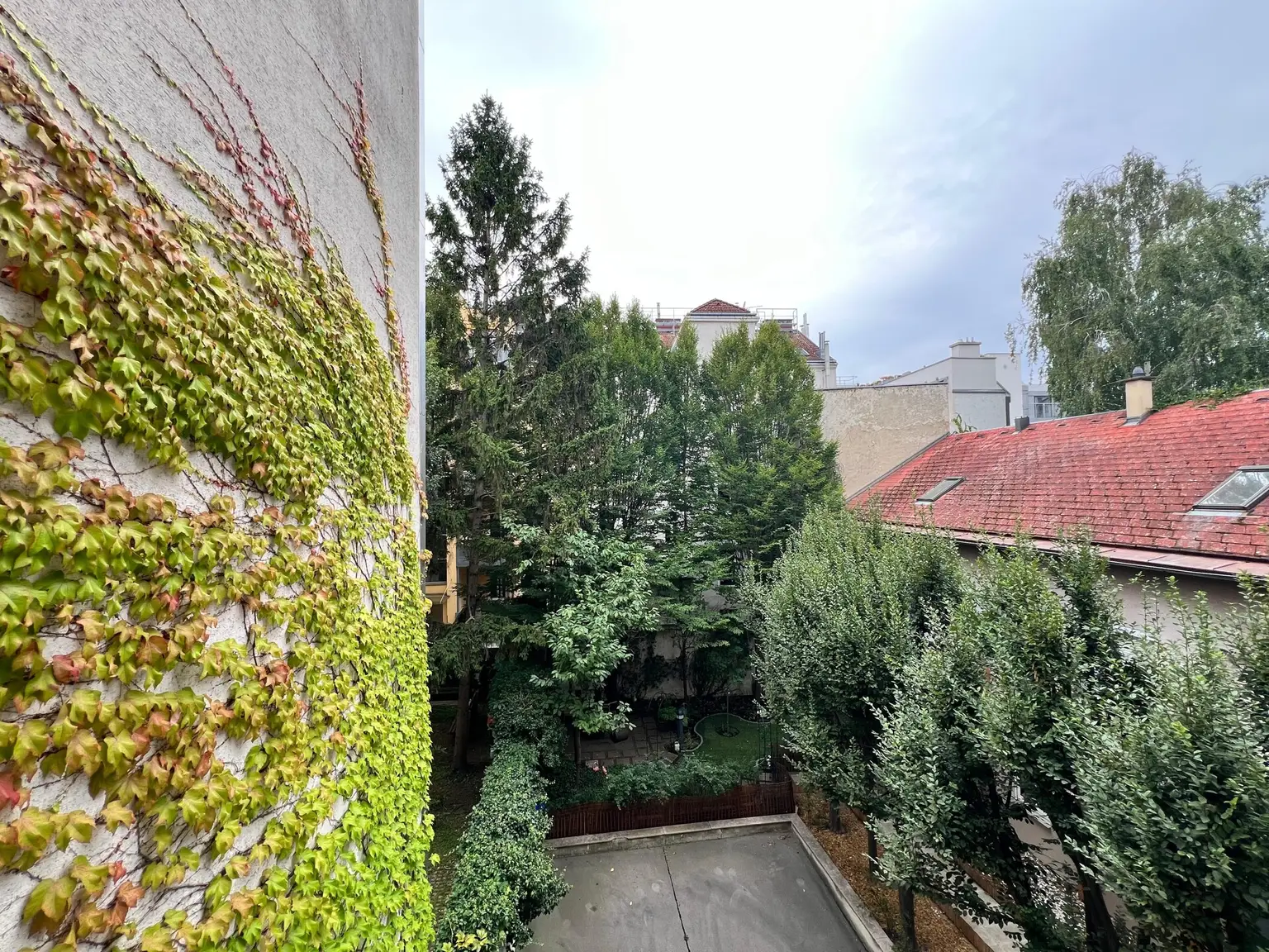 2-Zimmer-Wohnung in Meidlinger Bestlage – saniert & sofort verfügbar
