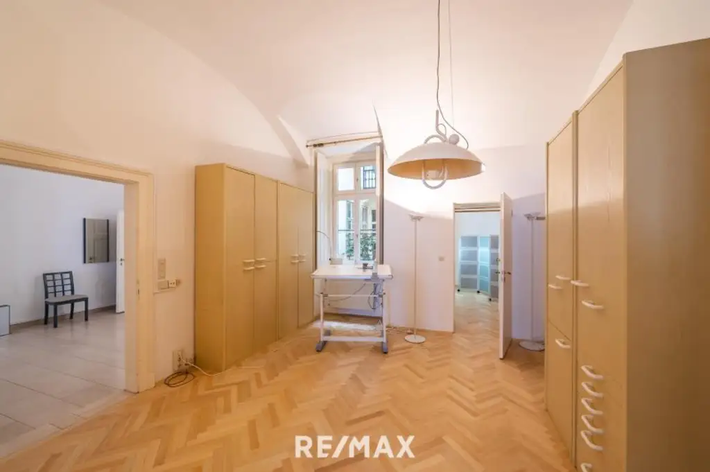 Renoviertes Altbaubüro | repräsentative Adresse und Räumlichkeiten | sensationelle Lage Am Heumarkt