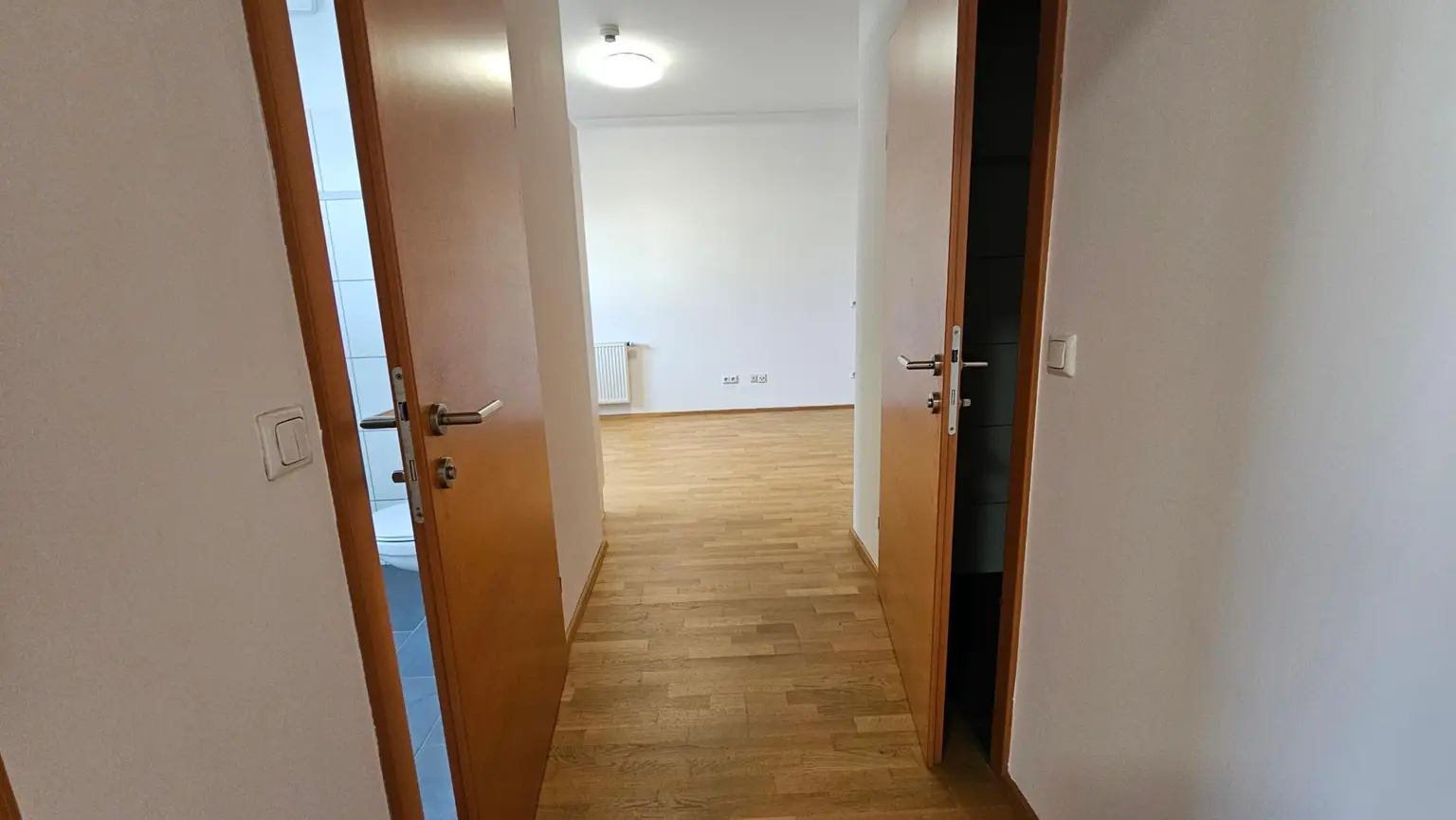 20251216_094219_resized