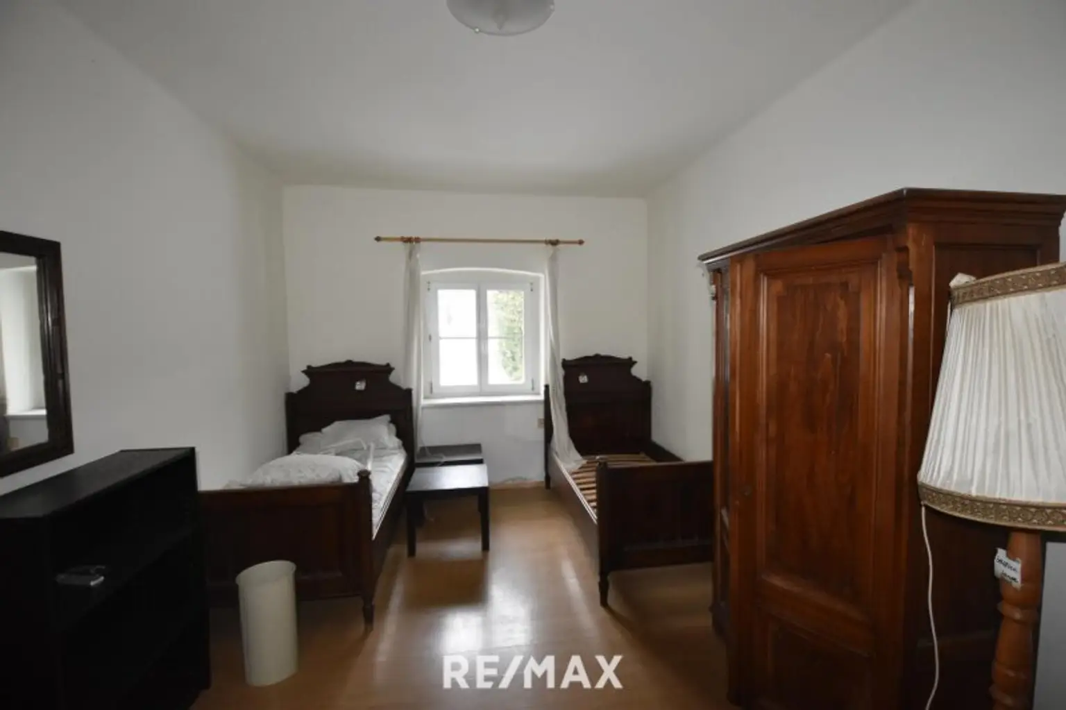 Schlafzimmer Wohnung EG