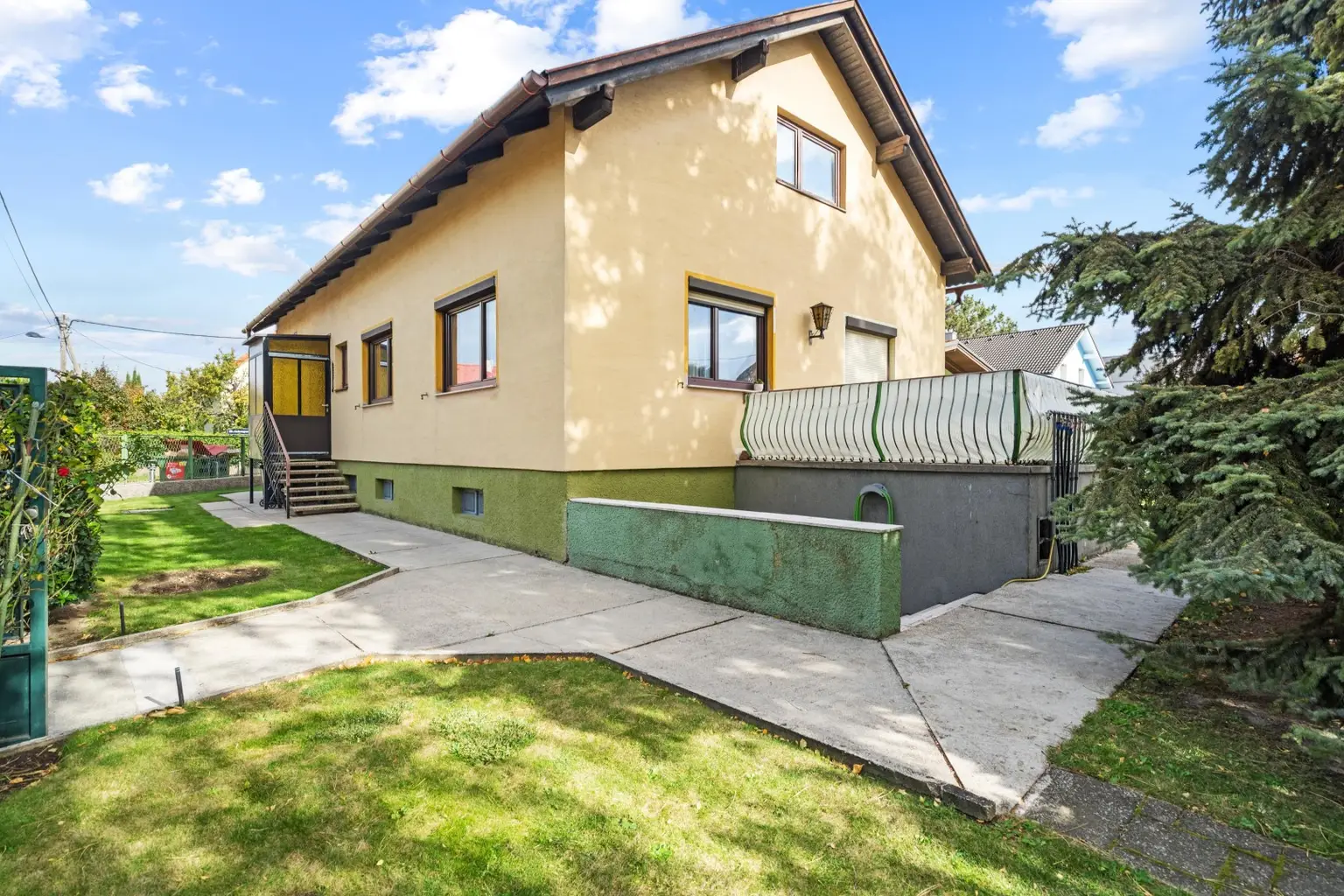 "Großartige Gelegenheit zur Verwirklichung Ihres Wohntraums!"