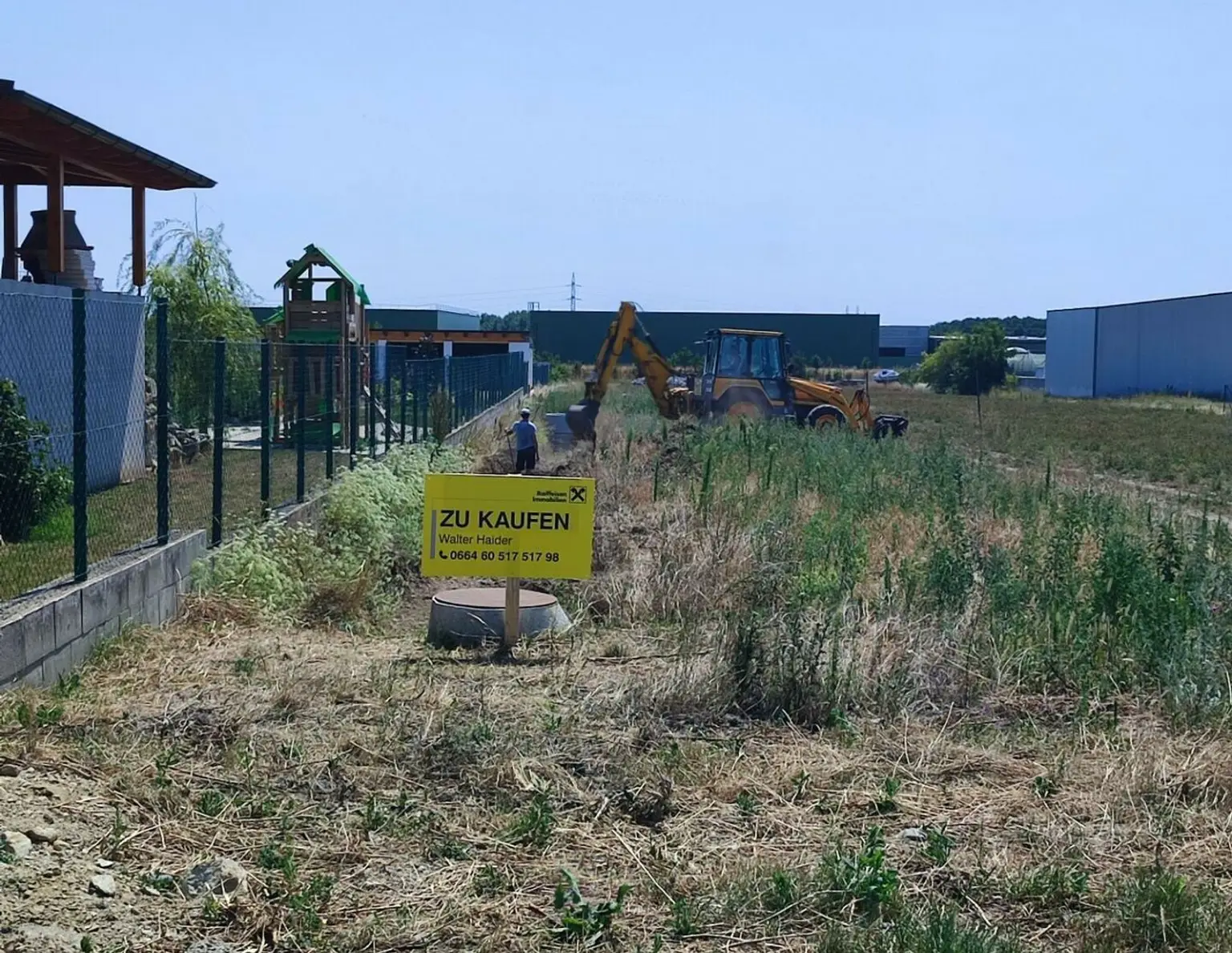 4 kleine Grundstücke am Stadtrand !