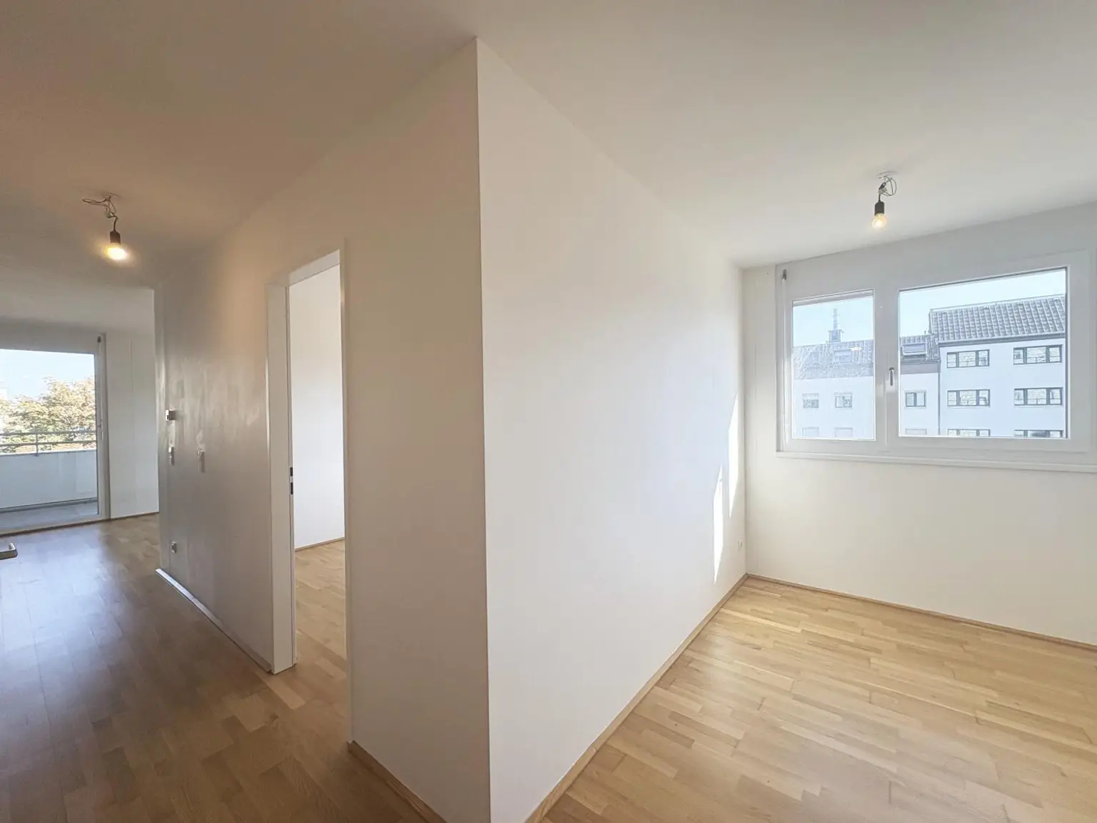 Q11 Leben in Simmering - 
Helle 2-Zimmer-Wohnung mit Loggia und Deckenkühlung!
