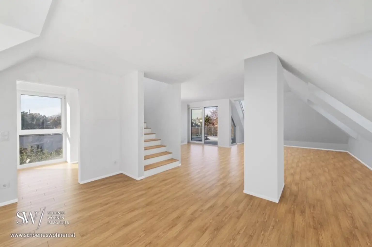 MODERNE NEUBAU-MAISONETTE MIT PENTHOUSE-CHARAKTER! 360°C PANORAMA! WOHNEN - ARBEITEN - LEBEN (english version available upon request)
