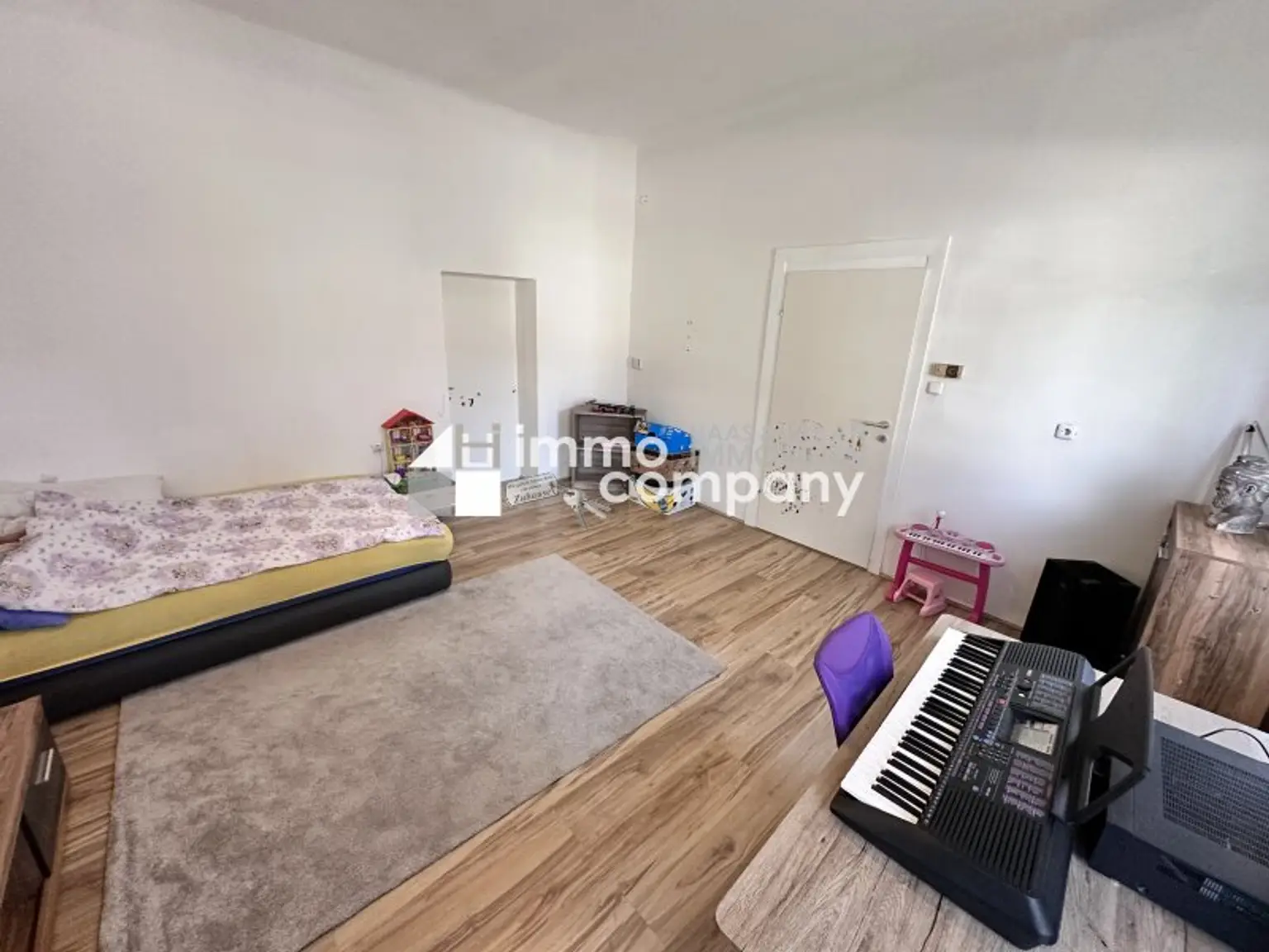 Einfamilienhaus in Schönkirchen-Reyersdorf: 5 Zimmer, Garten, Baugrund – Ihr neues Zuhause!