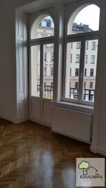 TOP 141 m²  ALTBAUWOHNUNG NÄHE U2 UND AUGARTEN