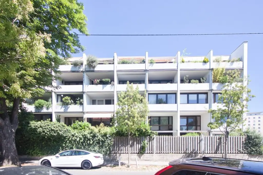 Charmante, ruhige 2 Zimmer-Wohnung | große Loggia mit Grünblick | TOP Lage bei U4 Ober-/Unter St. Veit