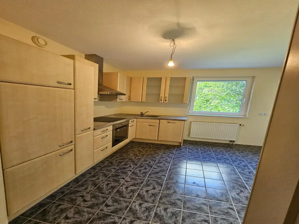 Stilvolle Gartenwohnung im 19. Bezirk, Wien