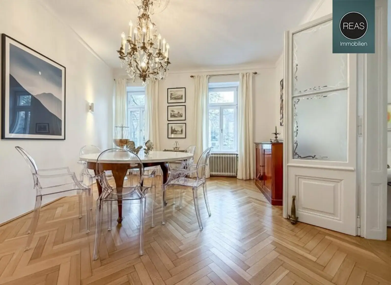 Provisionsfrei: Traumhaftes Stadthaus mit Garten in Gersthofer Bestlage!