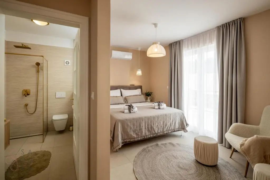 Stunning Home Razanj – Ihr mediterraner Rückzugsort mit Renditepotenzial