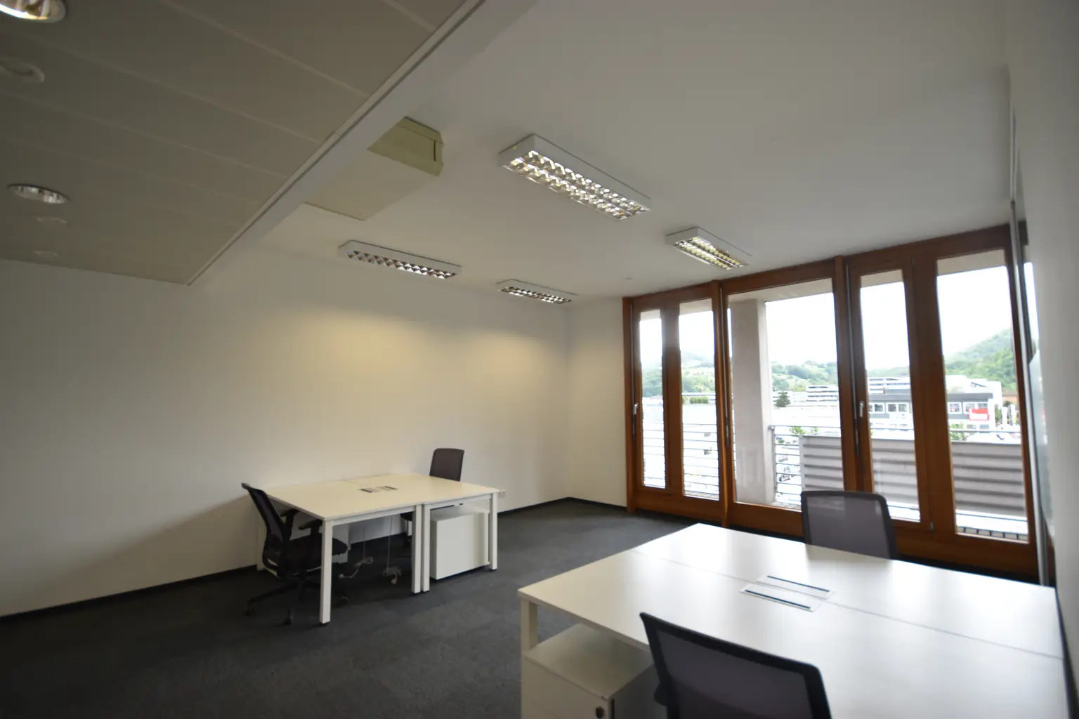 "SCHALLMOOS - Helle Büroetage im Business Boulevard"