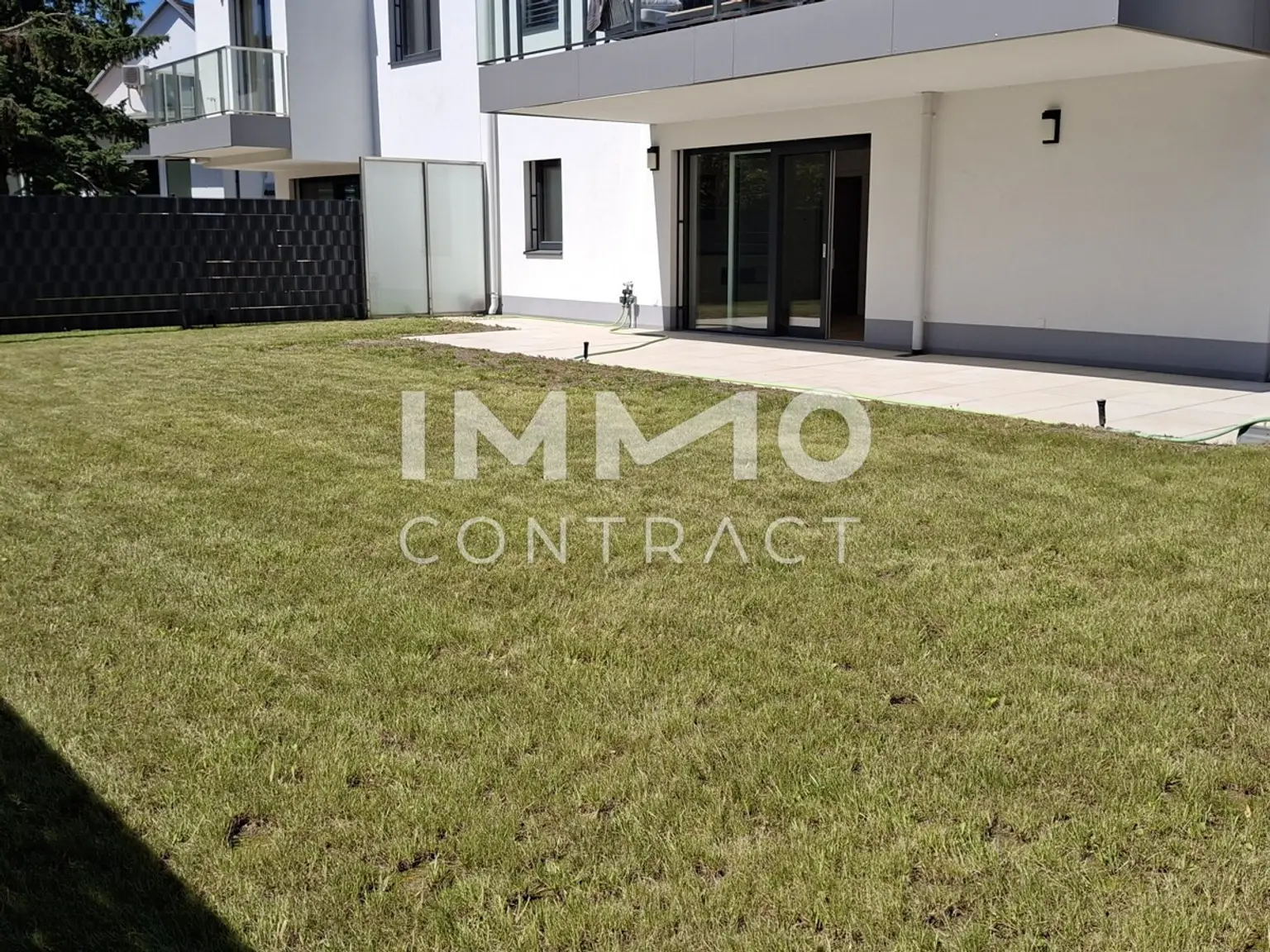 Viel Platz, viel Grün: Erstbezug – 4 Zimmer & großer Garten für höchste Ansprüche