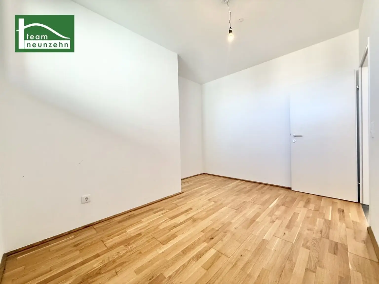 Ungergasse: Sonnige Mietwohnung mit Parkblick wartet auf Sie! - JETZT ZUSCHLAGEN