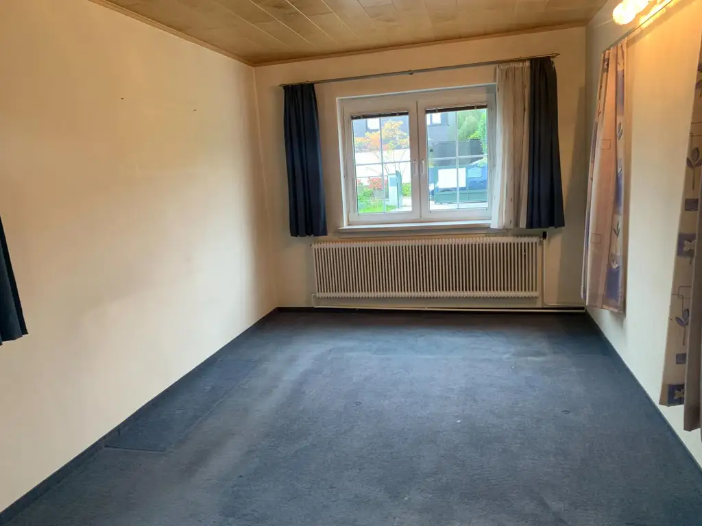 Neuer Preis !    Gepflegtes Einfamilienhaus in begehrter, ruhiger Siedlungslage
