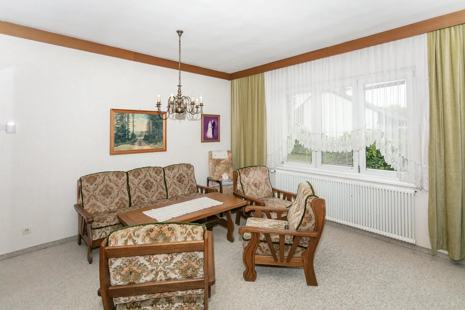 CHARMANTES WOHNHAUS MIT GARTEN UND POOL IN MAUTERN