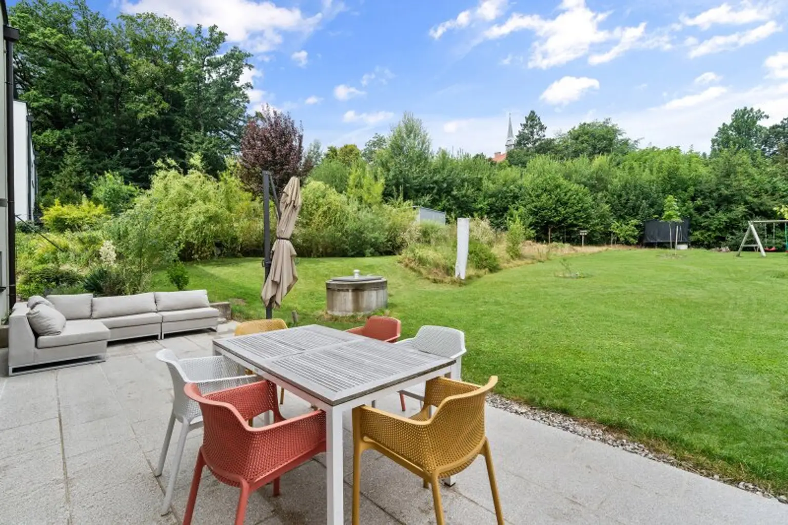 Exklusives Einfamilienhaus mit Blick auf das Sacré Coeur in Pressbaum