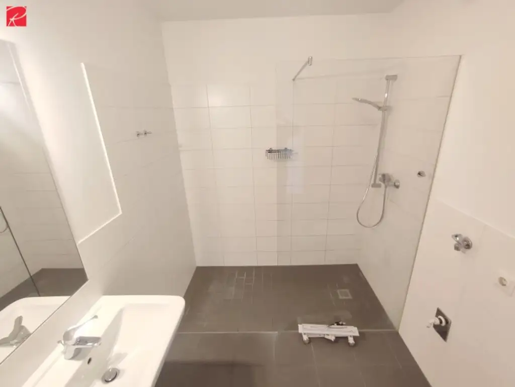 Heller Wohntraum mit bester Infrastruktur!