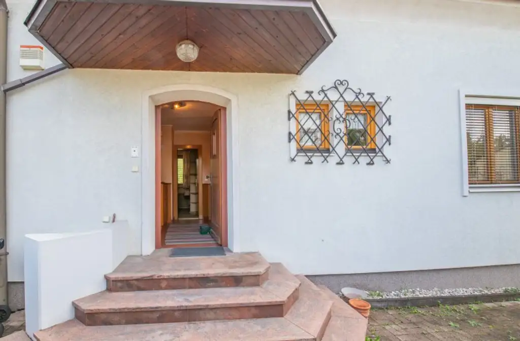 *** Wohnen zwischen Innenstadt & Wörther See ***