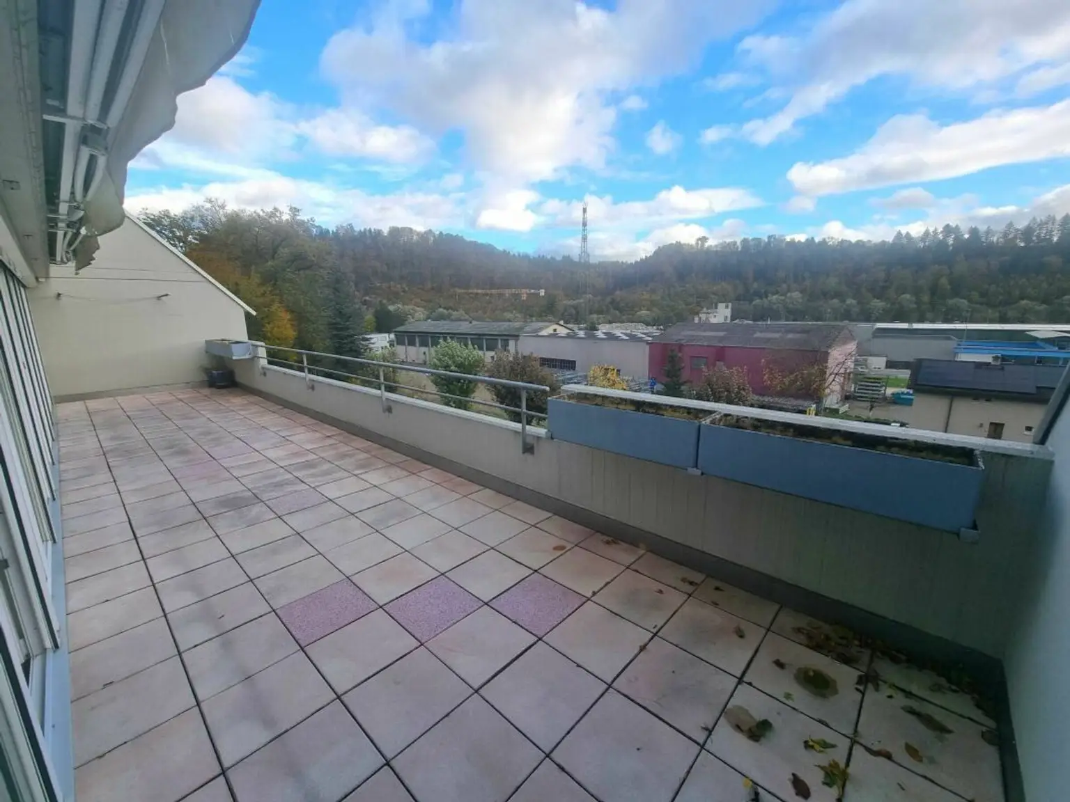 4 1/2 Zimmer Terrassen-Wohnung