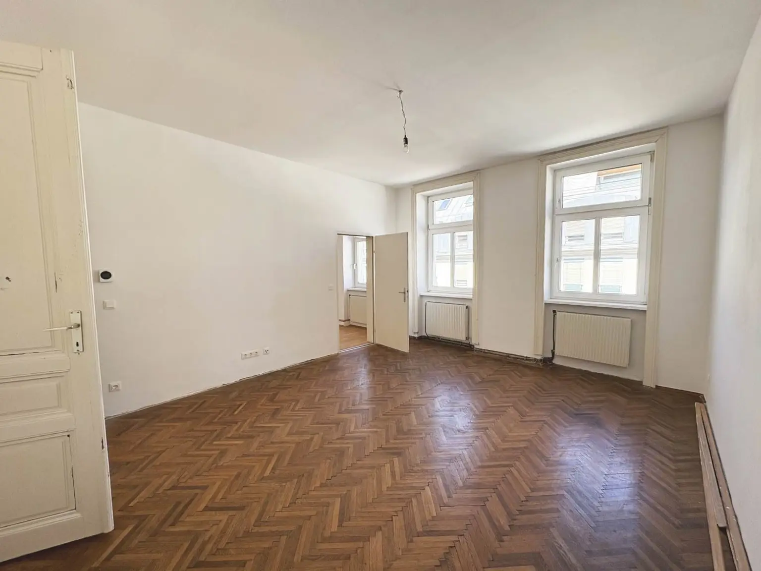 Gut aufgeteilte 3 Zimmer Wohnung mit neuer Küche -
Nähe Klinik Landstraße