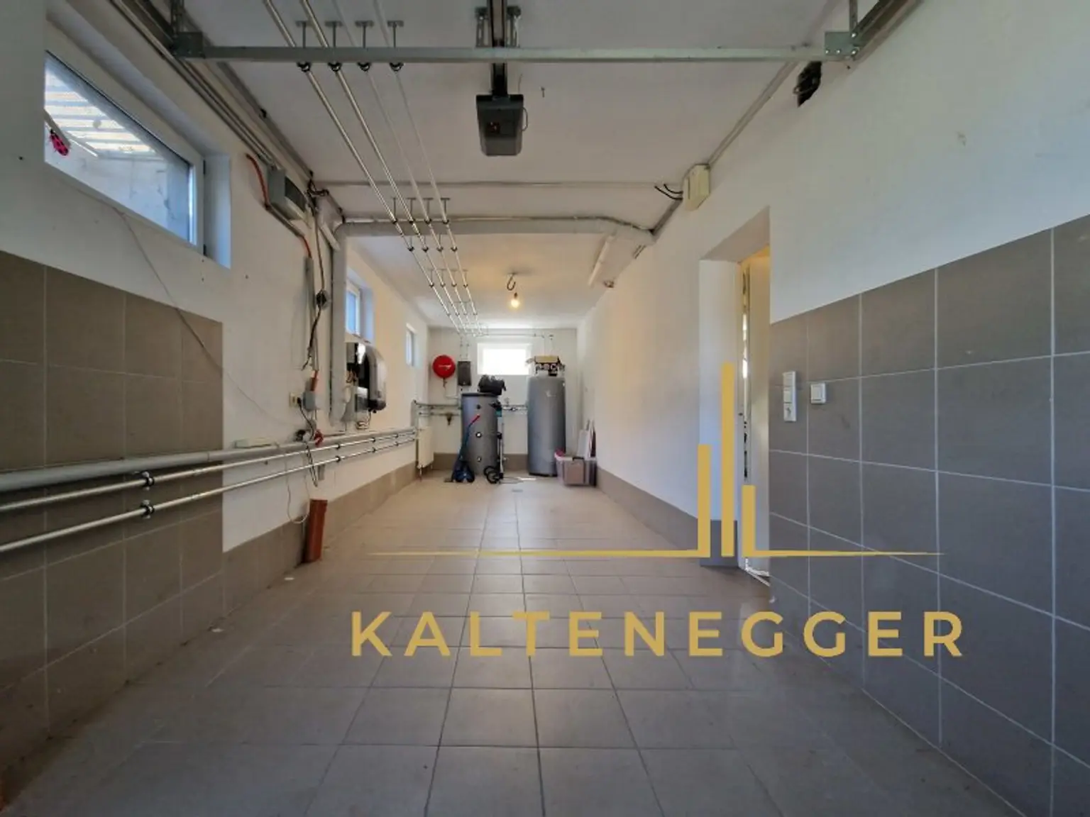 KG: Garage ca. 27,03 m²