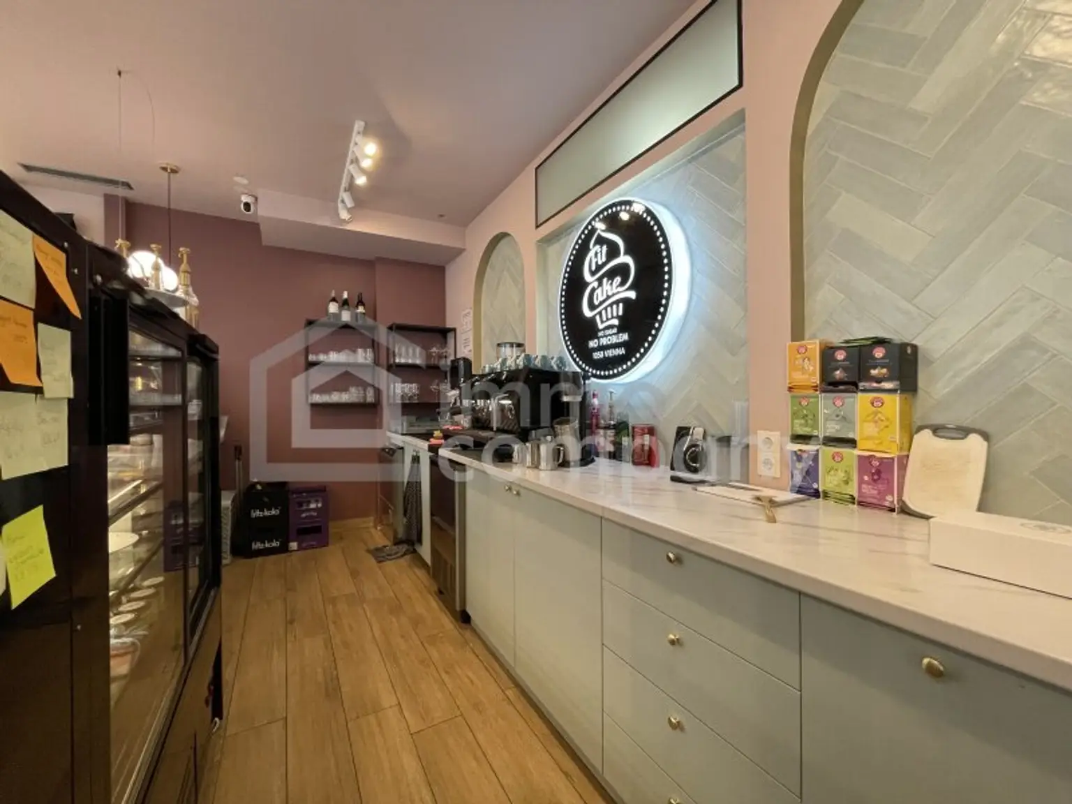 Neuwertiges Café in 1050 Wien: 150m², Top-Ausstattung