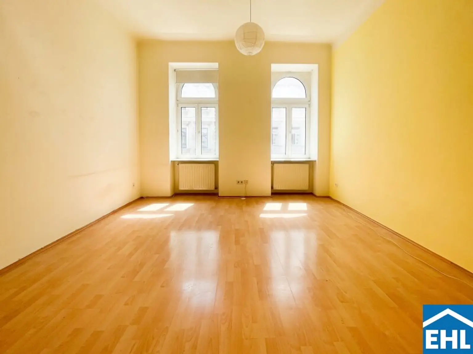 Sanierungsbedürftige 1 Zimmerwohnung Nähe Wallensteinstraße