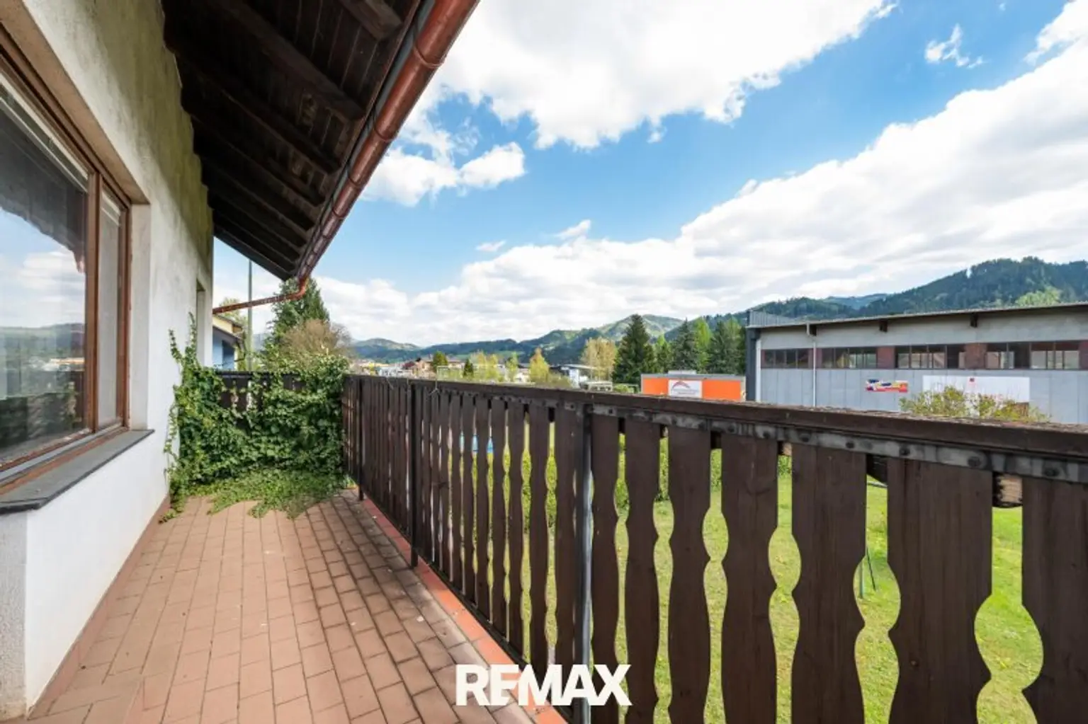 Balkon OG