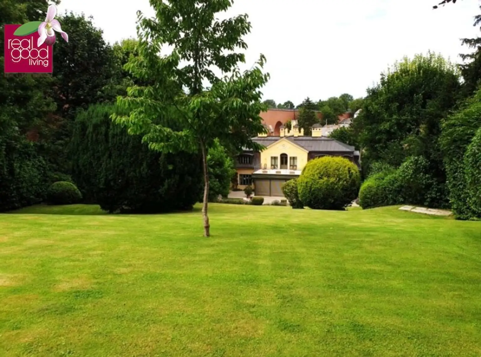 Prestige-Villa in Wien-Mauer – 15 Zimmer, 3.700 m² Gartenparadies, vielseitig nutzbar -Büro & Wohnen vereinbaren !!