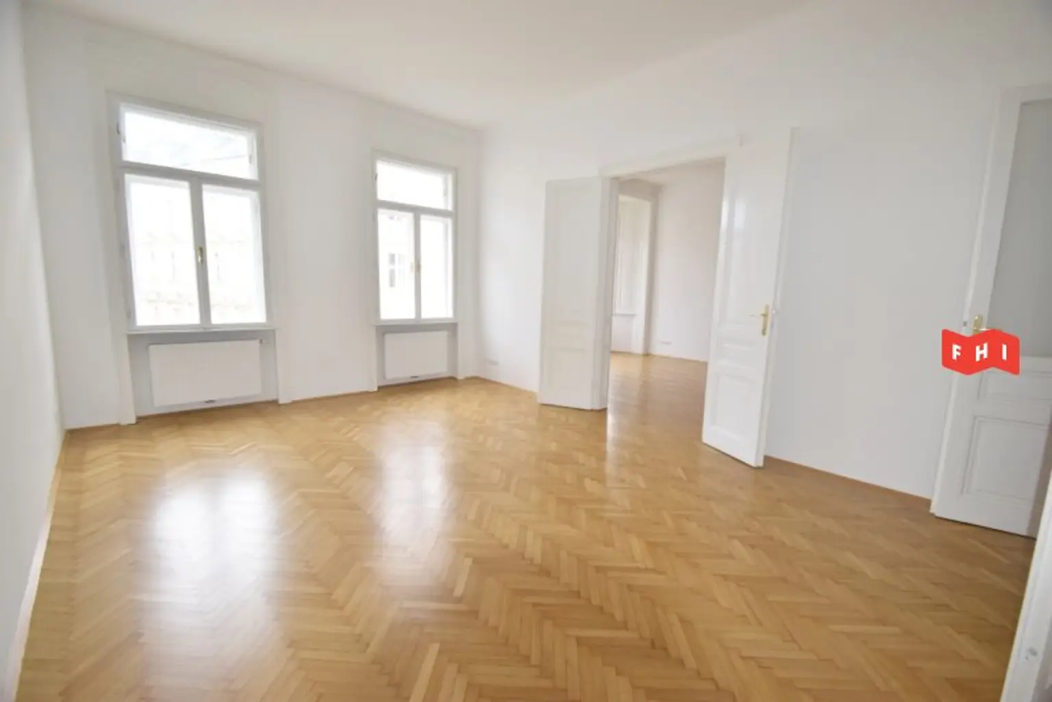 Unbefristete 4 Zimmer Stilaltbauwohnung Nähe Lycèe Francais & Palais Liechtenstein