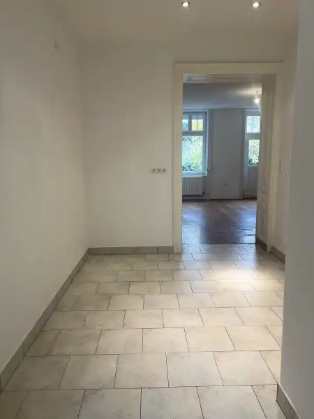 Exklusive Eigentumswohnung mit Garten & Veranda im Herzen von Ober St. Veit