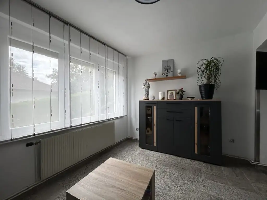 +Einzigartiges Mehrfamilienhaus und riesen Grundstück, direkt neben Oberpullendorf! +